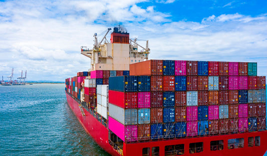 Pourquoi acheter directement en import ? Découvrez les secrets du bazar connecté La Base Industrie